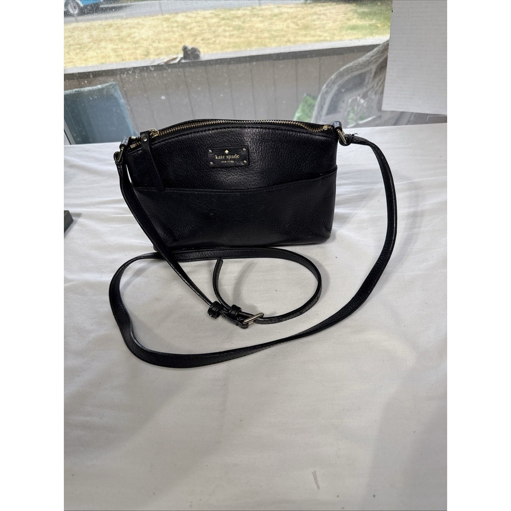 Kate Spade New York Black Crossbody Bag Logo Plaque Zip Gold Hardware Pebbled